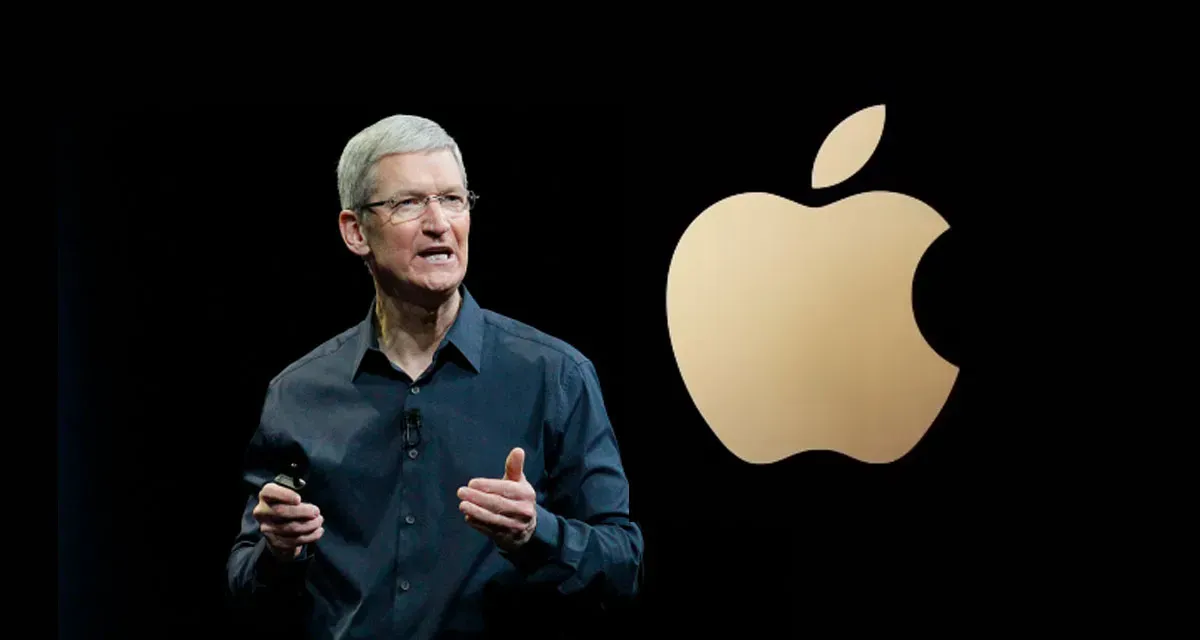 Meta Hires Apple’s AI Chief to Boost Superintelligence Team