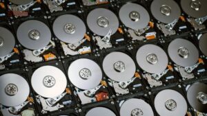 Malware Data Archives Bigger Than Eiffel Tower | Jeffkom Story